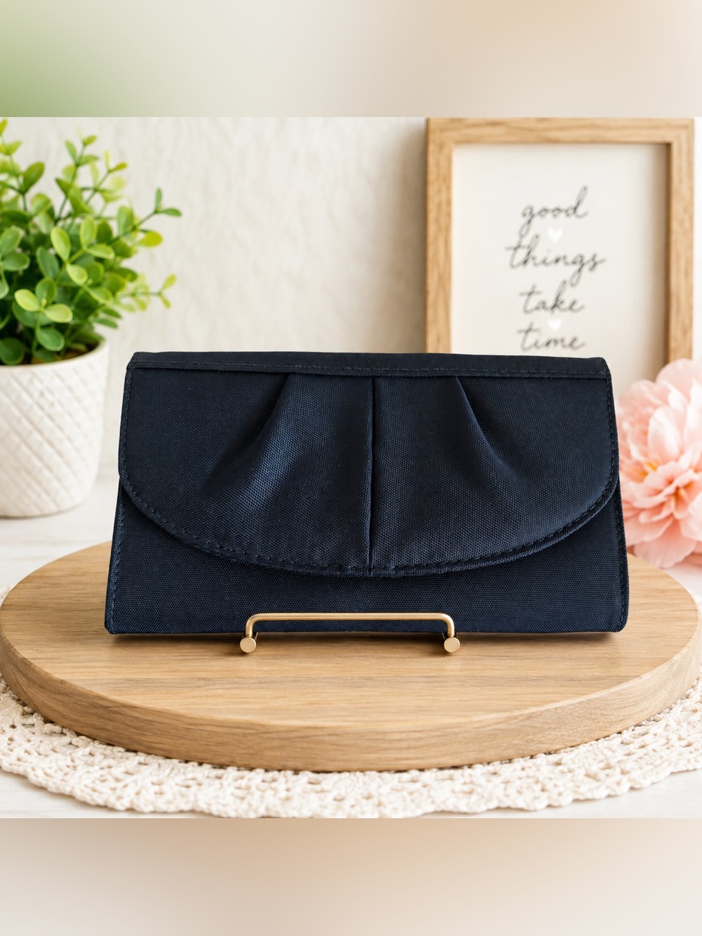 NWT Travelon Safe ID RFID Wallet (Navy & Purple)